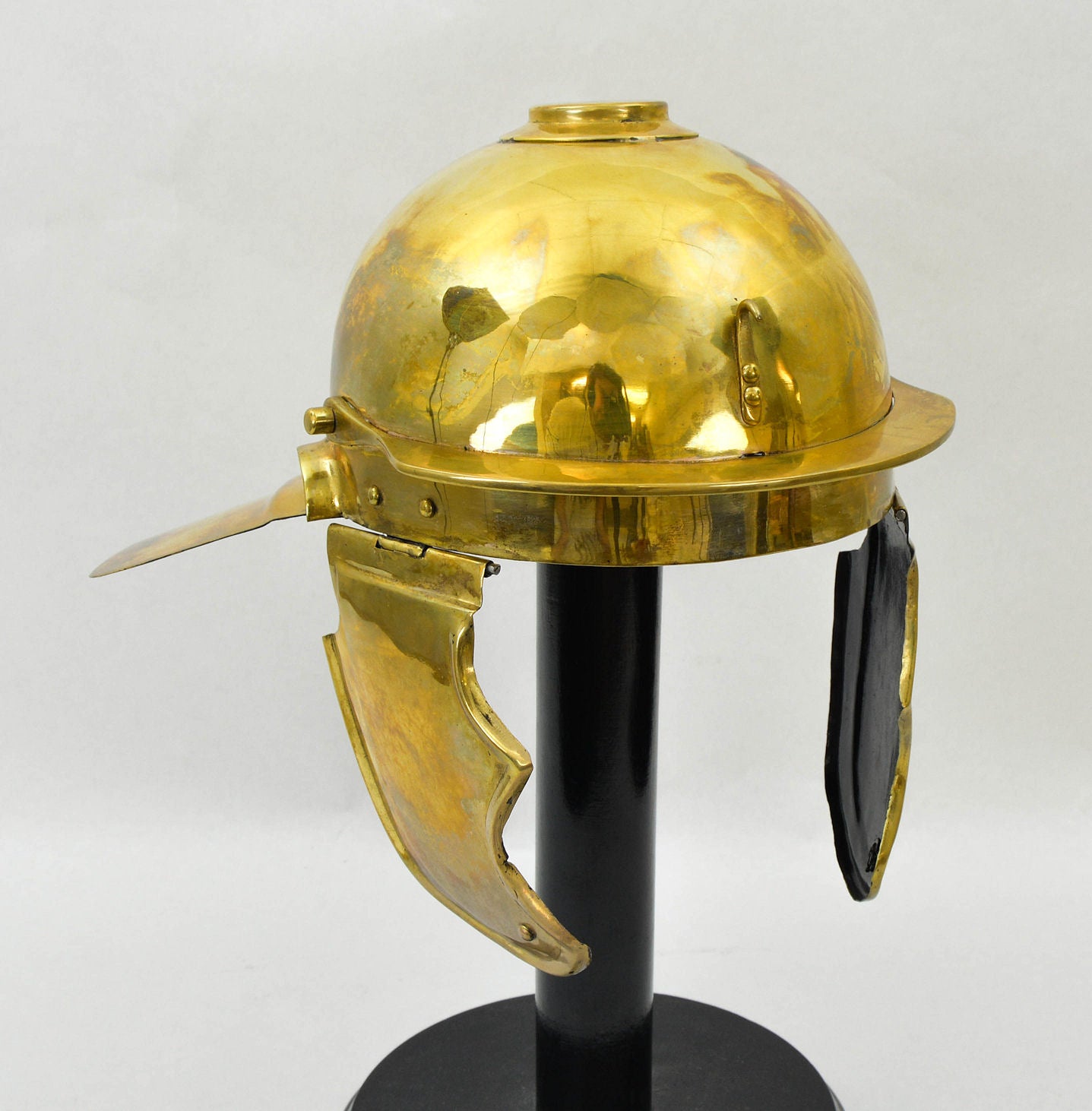 Roman Imperial Italic ''C'' Helm - 18 Gauge