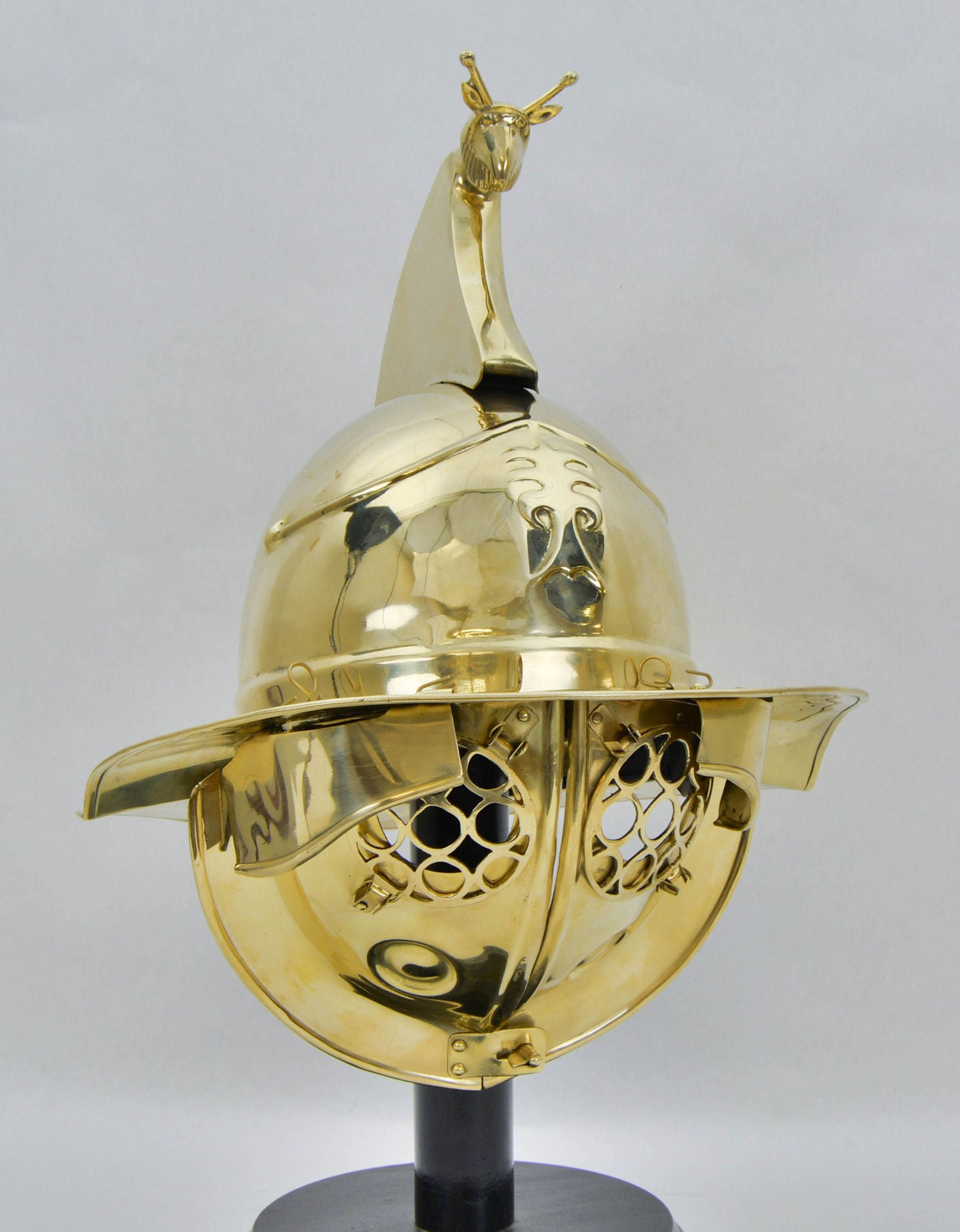 Thraex Gladiator Helm - 20 Gauge Brass