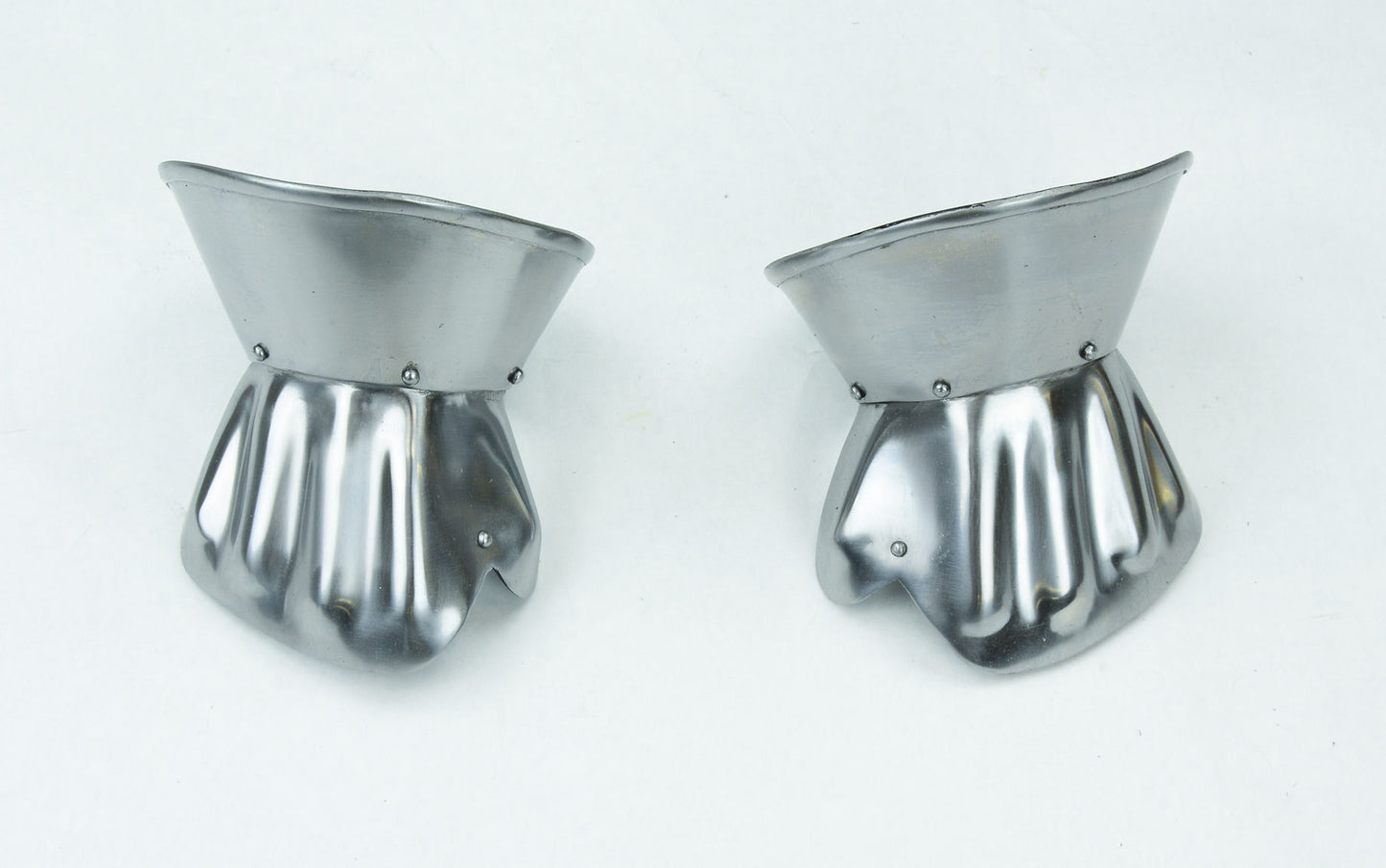 Demi Gauntlets - 16 Gauge Steel