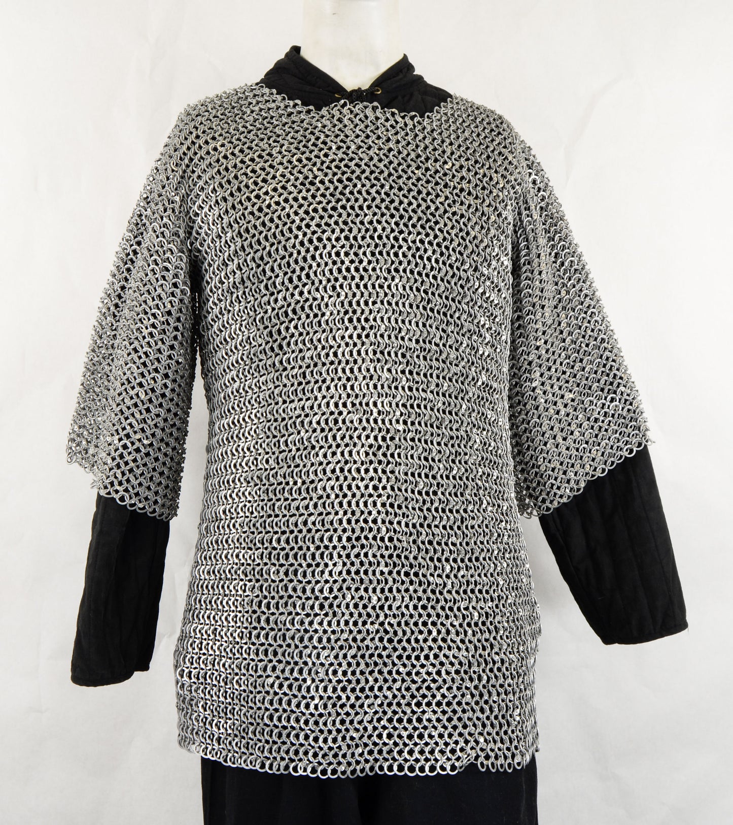 DANA Aluminum Half-Sleeve Haubergeon - Dome Riveted Round Rings and Alternating Flat Rings