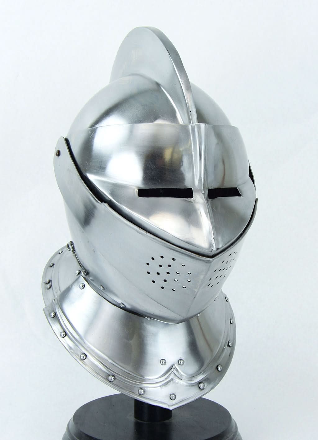 Close Helm - 16 Gauge Steel