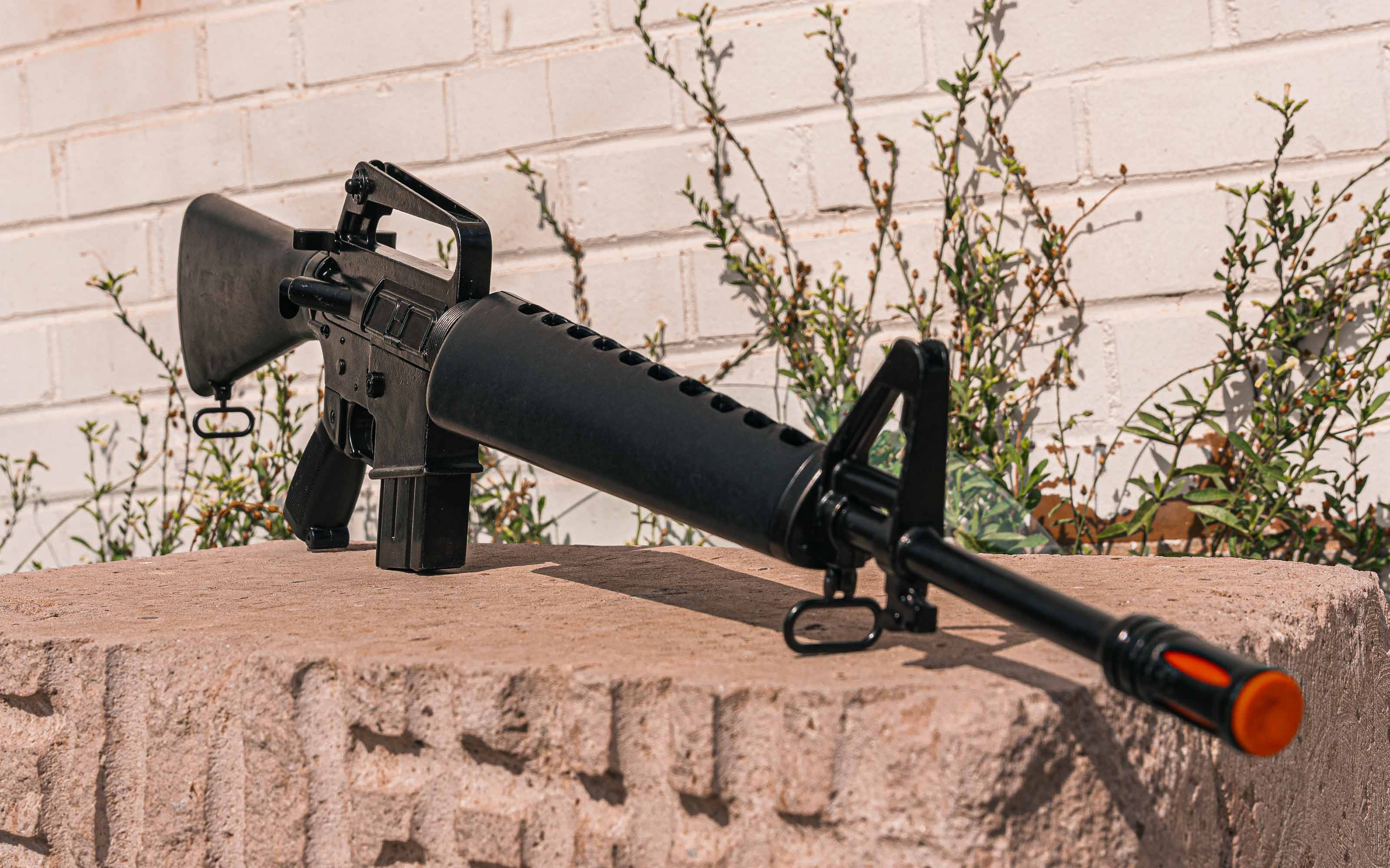 Modern Replica Assault Rifles for Display and Training | Armory ...
