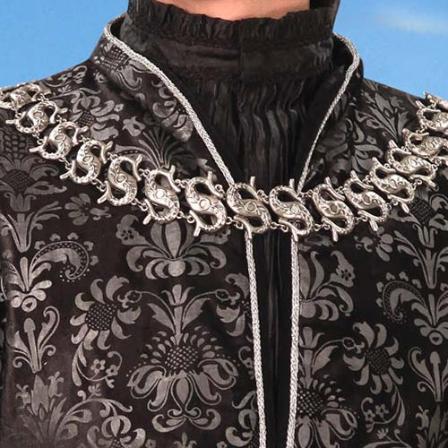 Lord of Essex Long Vest