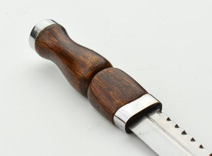 closeup of the handle of Wood Handled Sgian Dubh