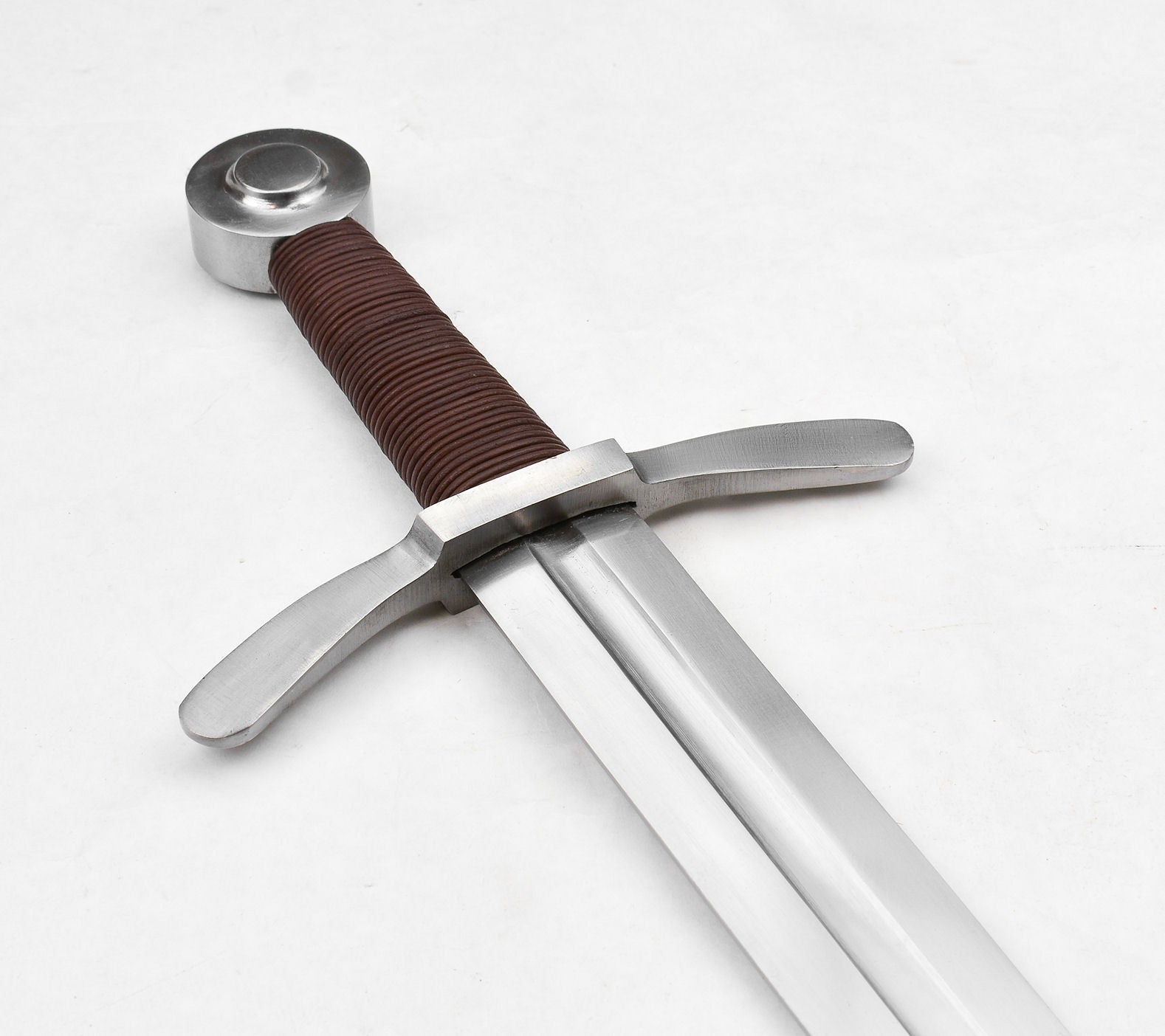 Late Medieval Arming Sword - Stage Combat Version by Deepeeka