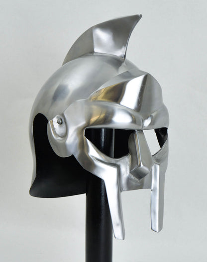 Gladiator Helm - 18 Gauge