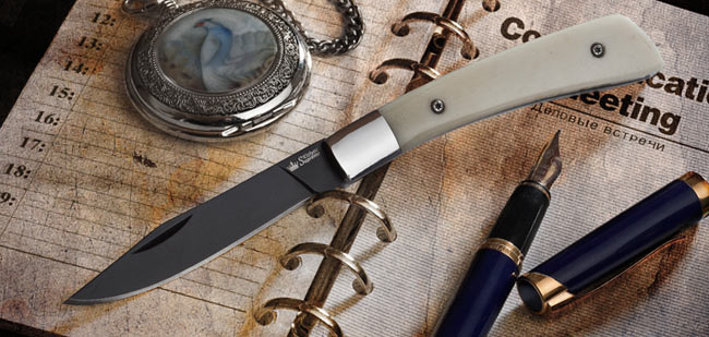 Gent Aus8-Black Titanium Knife
