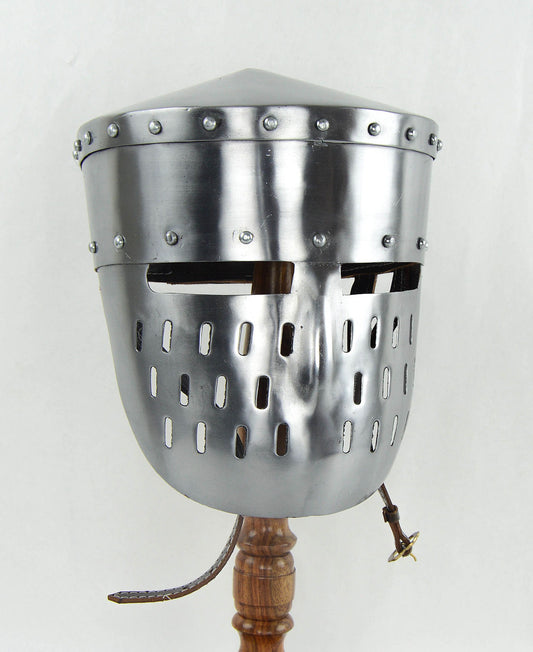 Crusader Peaked Pot Helm with Faceplate - 18 Gauge