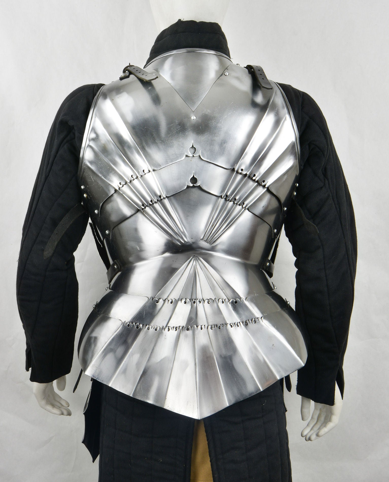 Late Medieval Gothic Cuirass with Tassets - 18 Gauge Steel