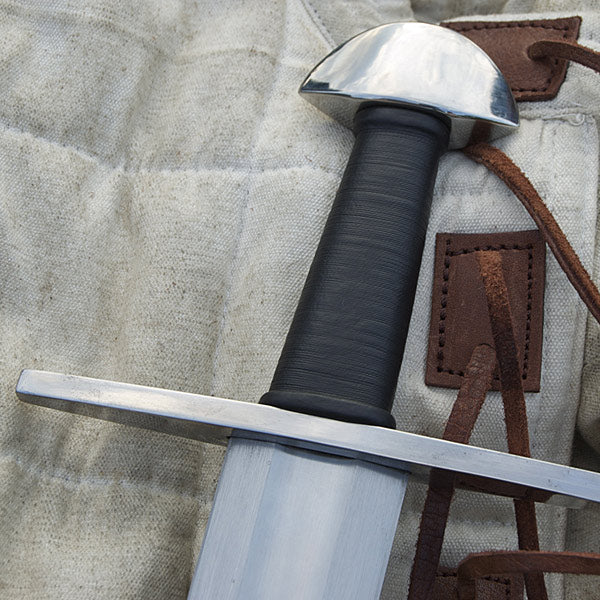 Tinker Norman Sword, Sharp