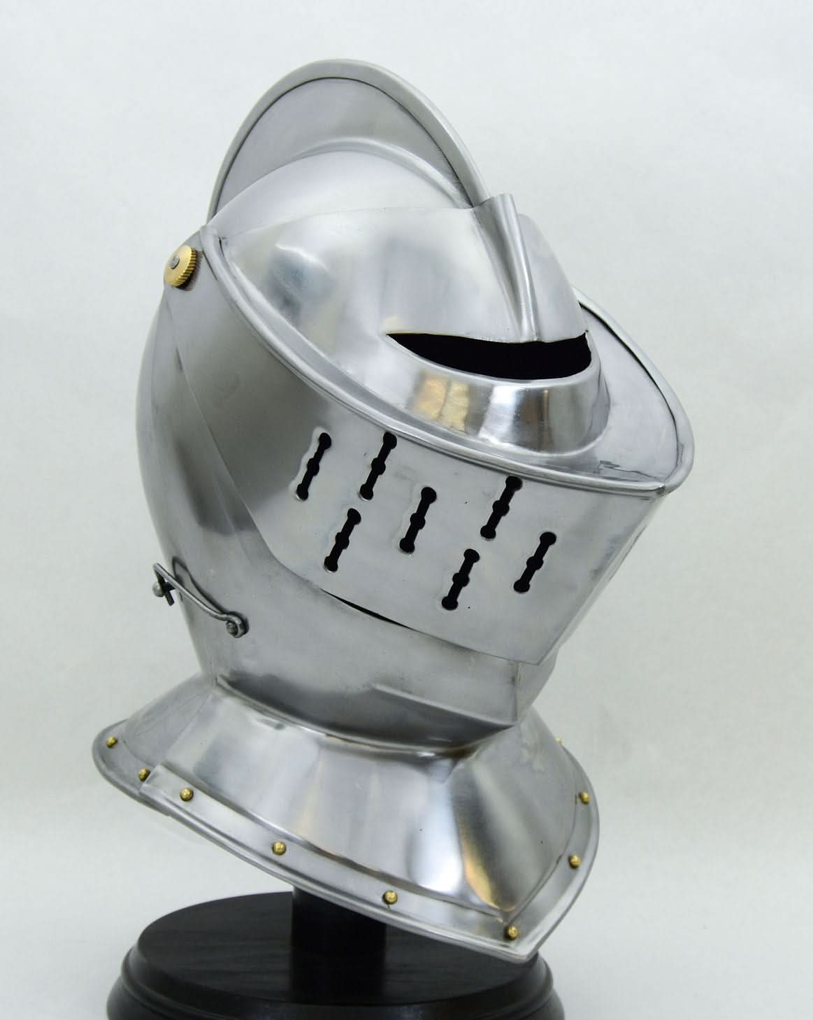 Close Helm - 18 Gauge